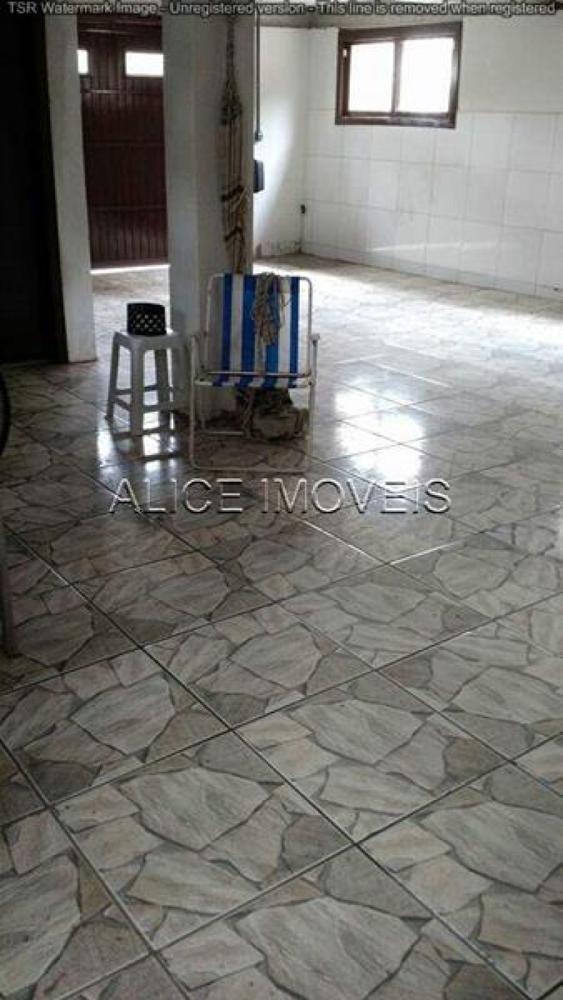 Casa com 4 quartos, 3 banheiros e 180m² à venda no bairro Santa Rosa, Taquara