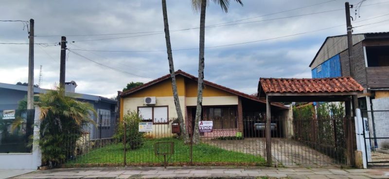 Casa com 3 quartos, 2 banheiros e 173m² à venda no bairro Santa Rosa, Taquara