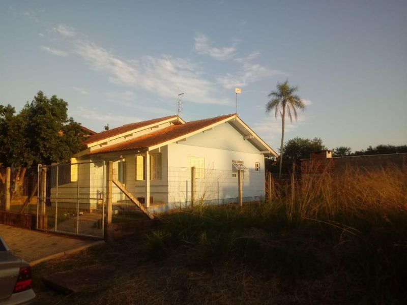 Casa com 3 quartos, 1 banheiro e 69m² à venda no bairro Santa Rosa, Taquara