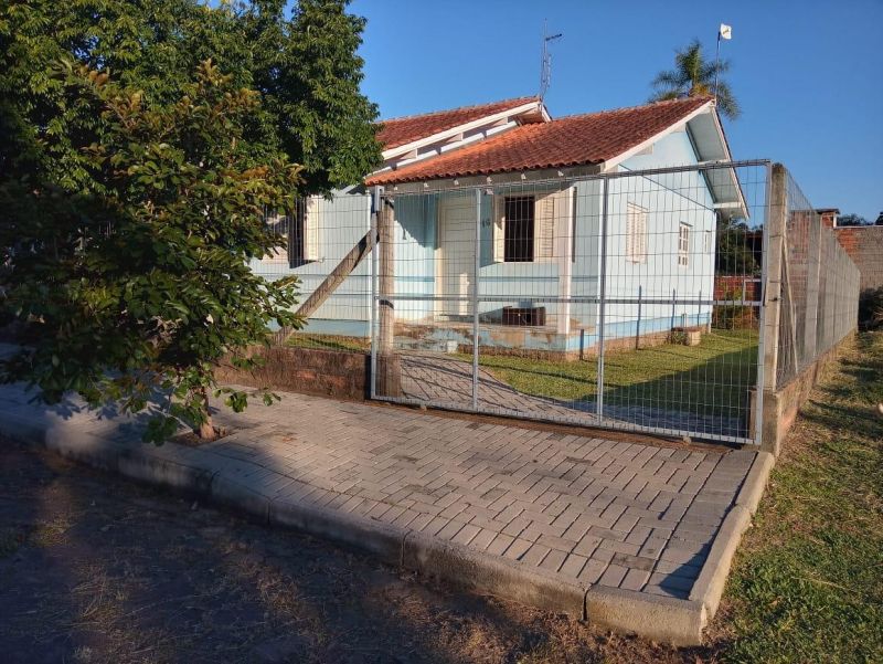 Casa com 3 quartos, 1 banheiro e 69m² à venda no bairro Santa Rosa, Taquara