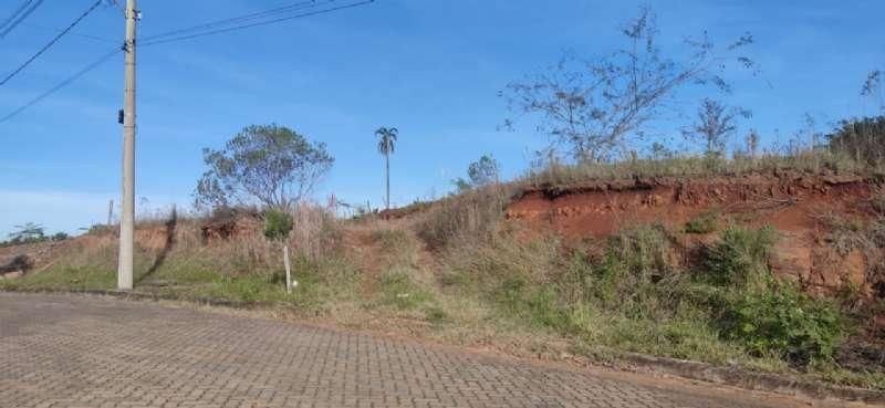Terreno à venda no bairro Santa Rosa, Taquara