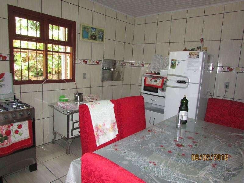 Casa com 2 quartos, 1 banheiro e 100m² à venda no bairro Santa Rosa, Taquara