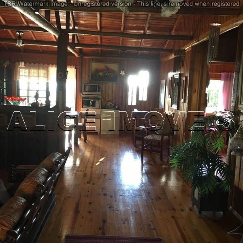 Casa com 2 quartos, 2 banheiros e 100m² à venda no bairro Santa Rosa, Taquara