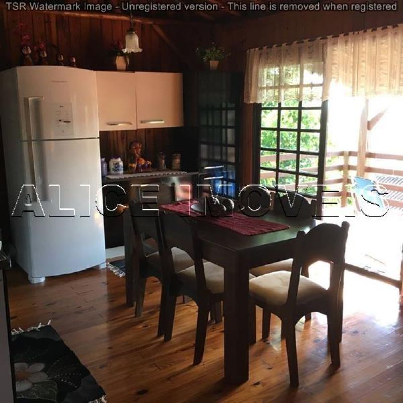Casa com 2 quartos, 2 banheiros e 100m² à venda no bairro Santa Rosa, Taquara