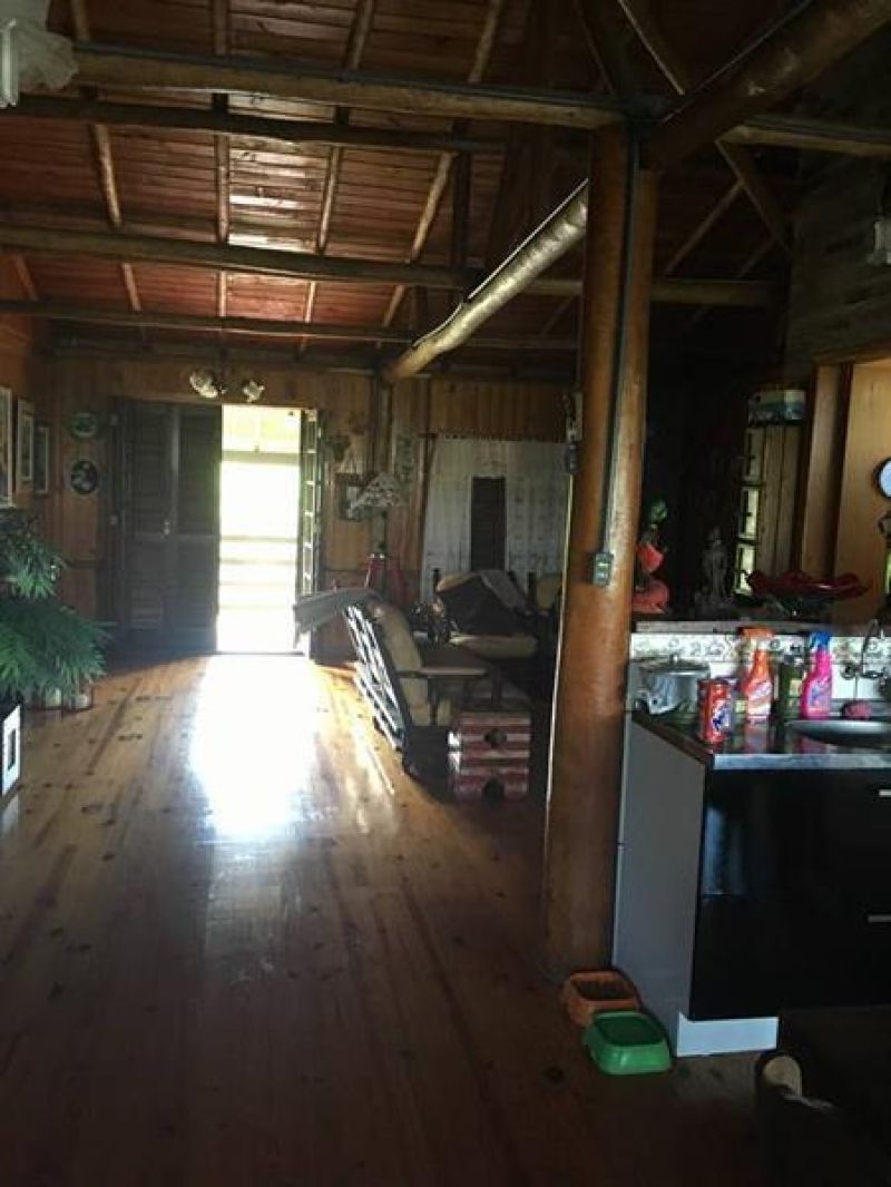 Casa com 2 quartos, 2 banheiros e 100m² à venda no bairro Santa Rosa, Taquara