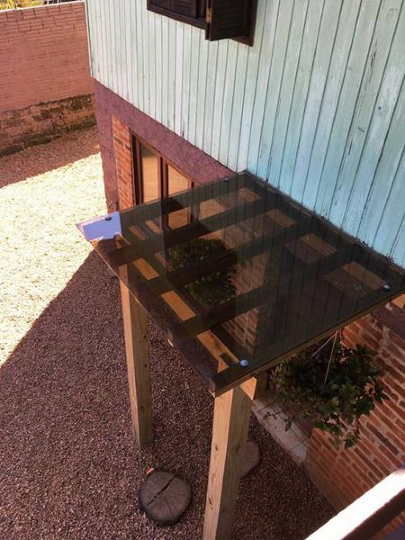 Casa com 2 quartos, 2 banheiros e 100m² à venda no bairro Santa Rosa, Taquara