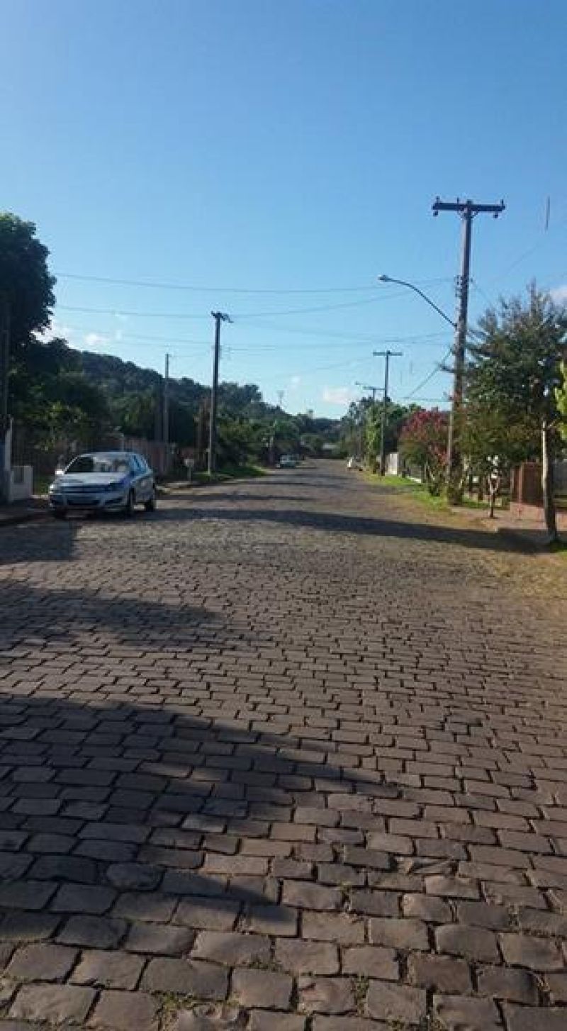 Terreno à venda no bairro Santa Rosa, Taquara