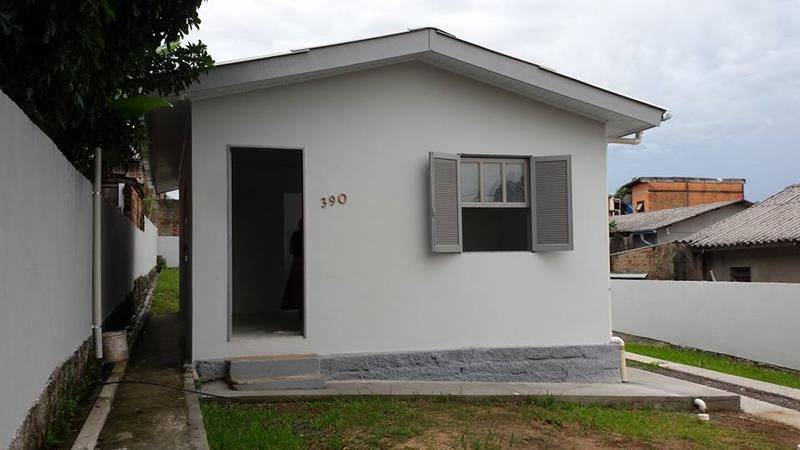 Casa com 1 quarto, 1 banheiro e 42m² à venda no bairro Santa Rosa, Taquara