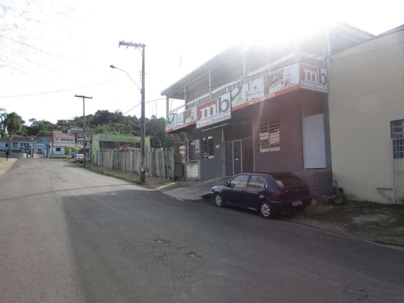 Prédio com 2 banheiros à venda no bairro Santa Rosa, Taquara