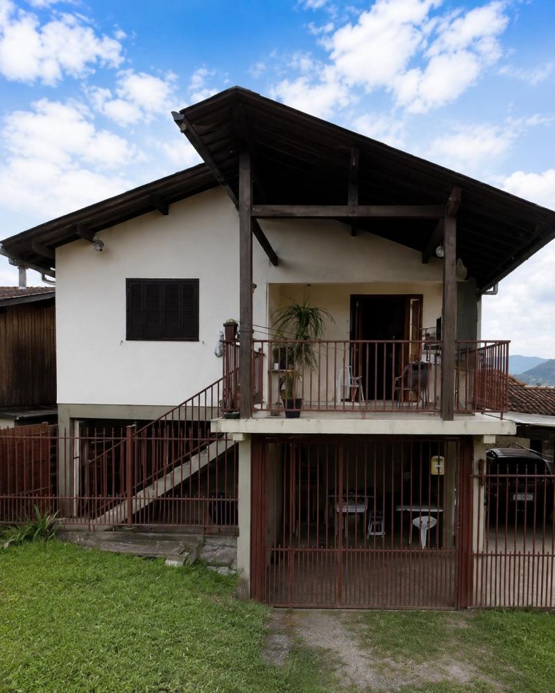 Casa - 13 de Janeiro, Morro da Canoa
