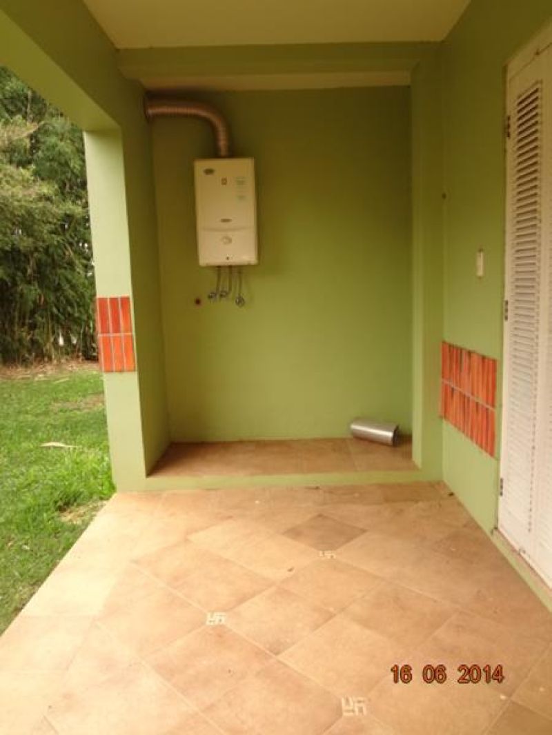 Casa com 3 quartos e 308m² à venda no bairro Santa Rosa, Taquara