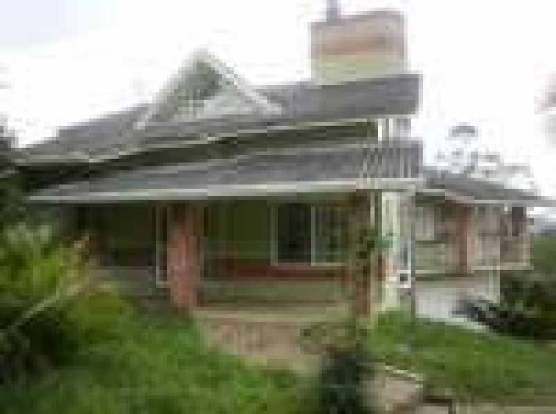 Casa com 3 quartos e 308m² à venda no bairro Santa Rosa, Taquara