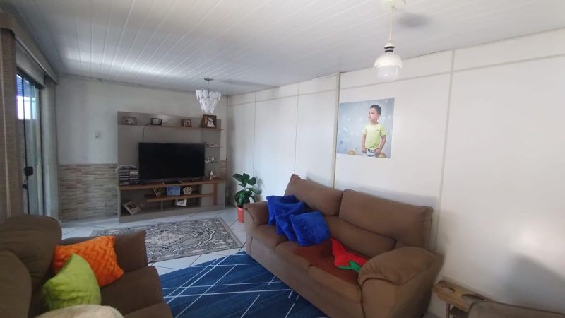 Casa com 2 quartos, 2 banheiros e 133m² à venda no bairro Petropolis, Taquara