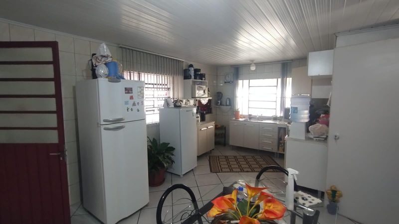 Casa com 2 quartos, 2 banheiros e 133m² à venda no bairro Petropolis, Taquara