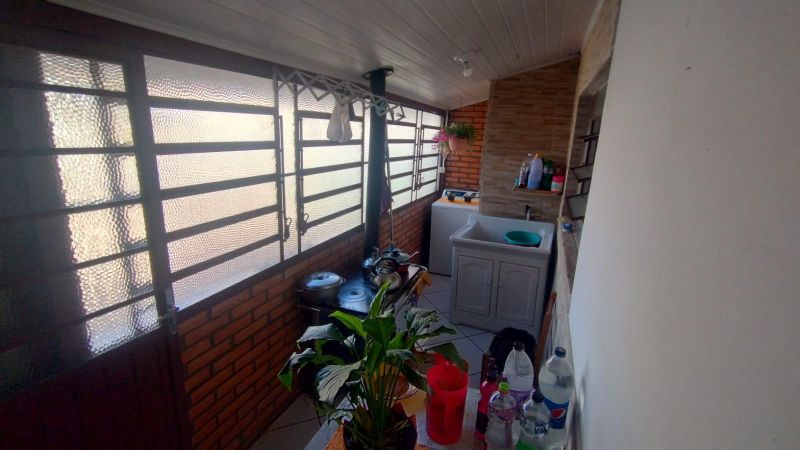 Casa com 2 quartos, 2 banheiros e 133m² à venda no bairro Petropolis, Taquara
