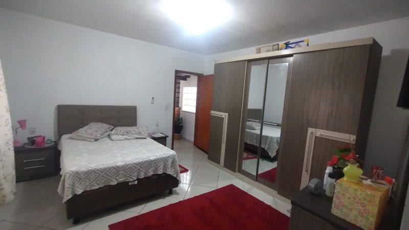 Casa com 2 quartos, 2 banheiros e 133m² à venda no bairro Petropolis, Taquara