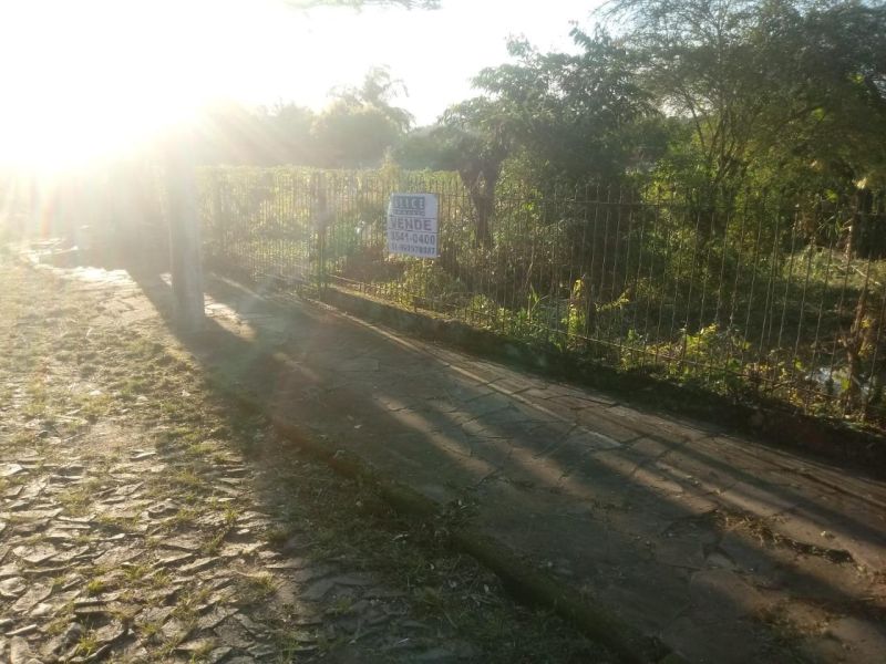 Terreno à venda no bairro Petropolis, Taquara
