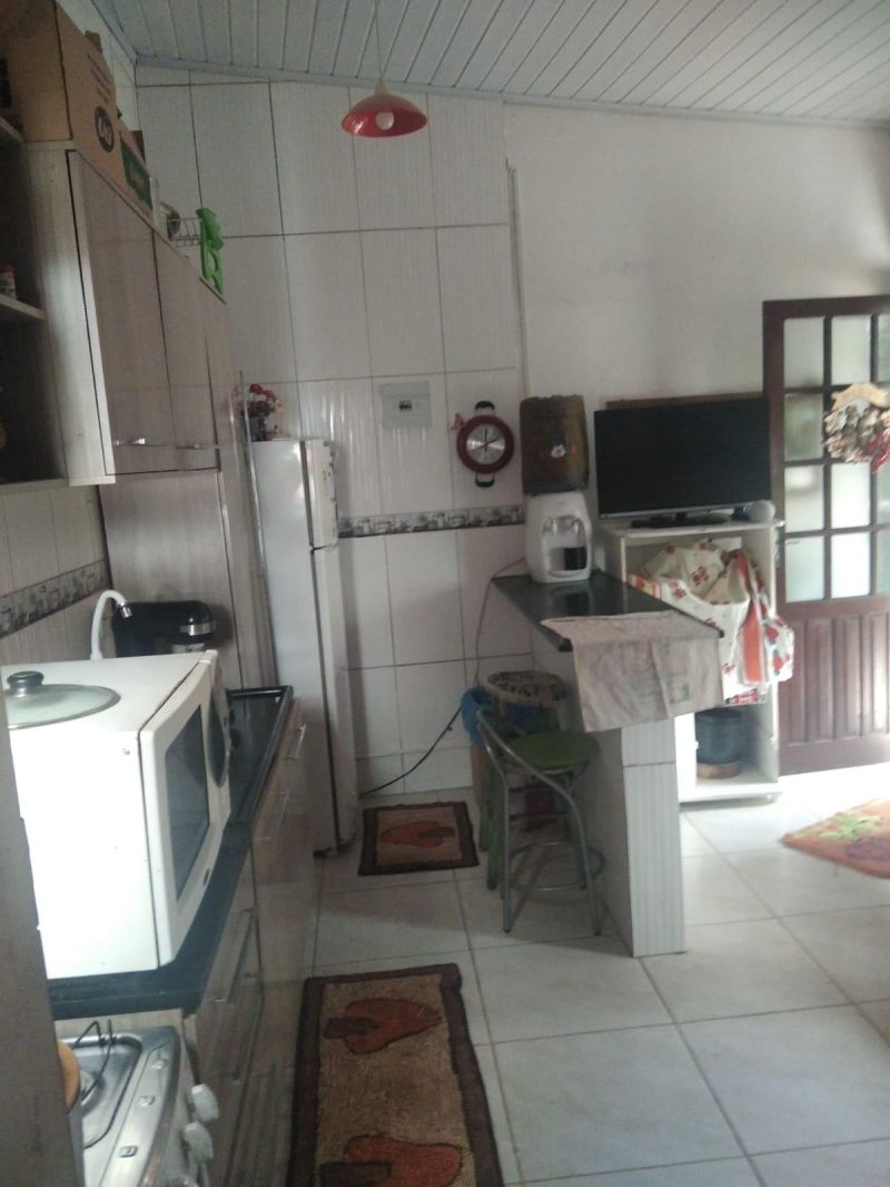 Casa com 5 quartos, 3 banheiros e 180m² à venda no bairro Petropolis, Taquara
