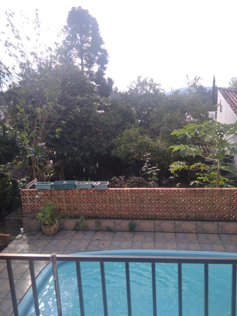 Casa com 5 quartos, 3 banheiros e 180m² à venda no bairro Petropolis, Taquara