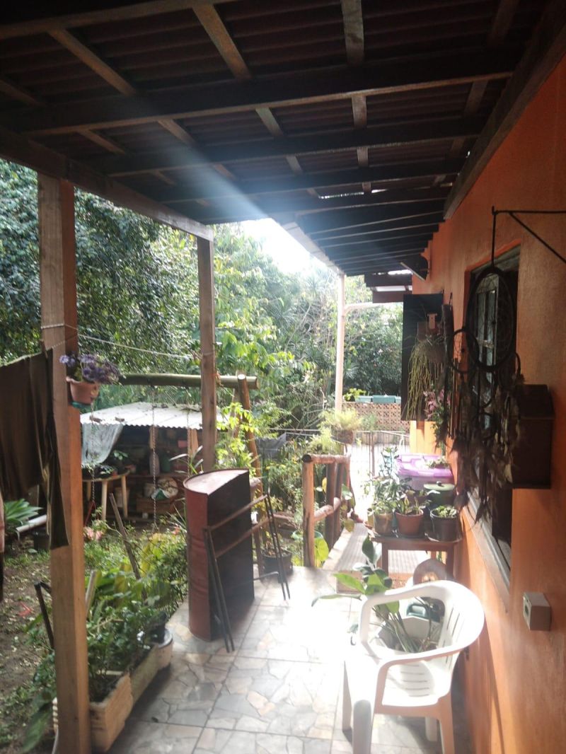 Casa com 5 quartos, 3 banheiros e 180m² à venda no bairro Petropolis, Taquara