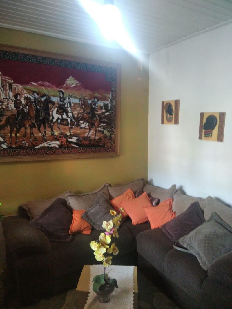 Casa com 5 quartos, 3 banheiros e 180m² à venda no bairro Petropolis, Taquara