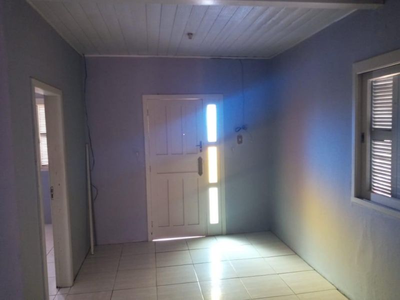 Casa com 3 quartos, 1 banheiro e 130m² à venda no bairro Petropolis, Taquara