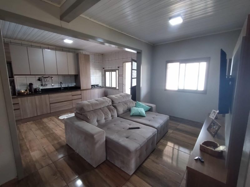 Casa com 2 quartos, 2 banheiros e 140m² à venda no bairro Petropolis, Taquara