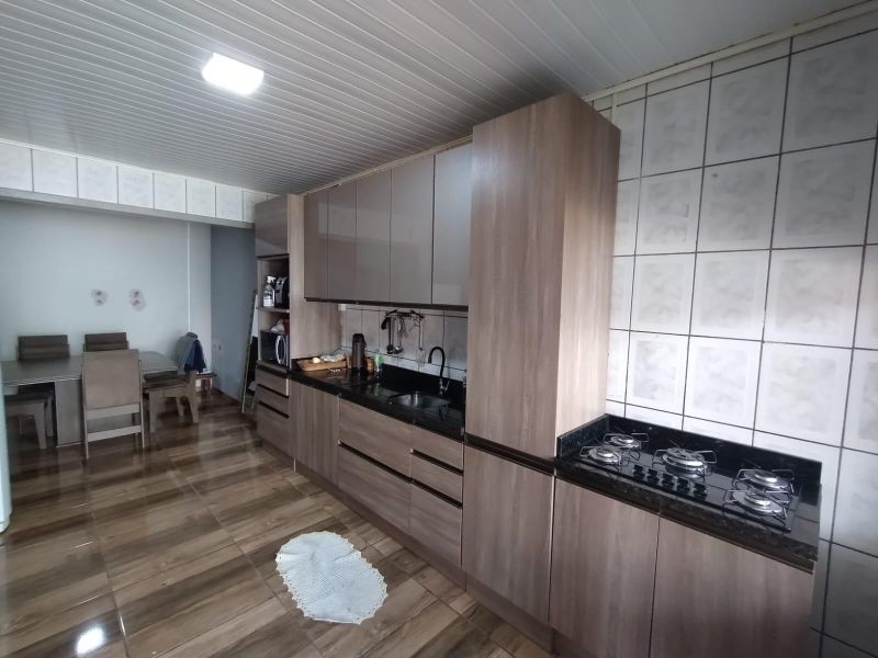 Casa com 2 quartos, 2 banheiros e 140m² à venda no bairro Petropolis, Taquara
