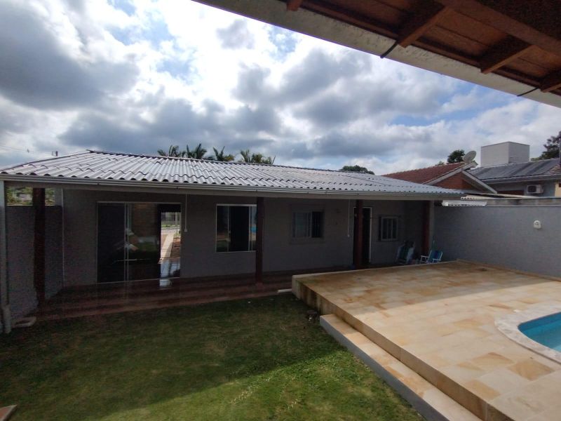 Casa com 2 quartos, 2 banheiros e 140m² à venda no bairro Petropolis, Taquara