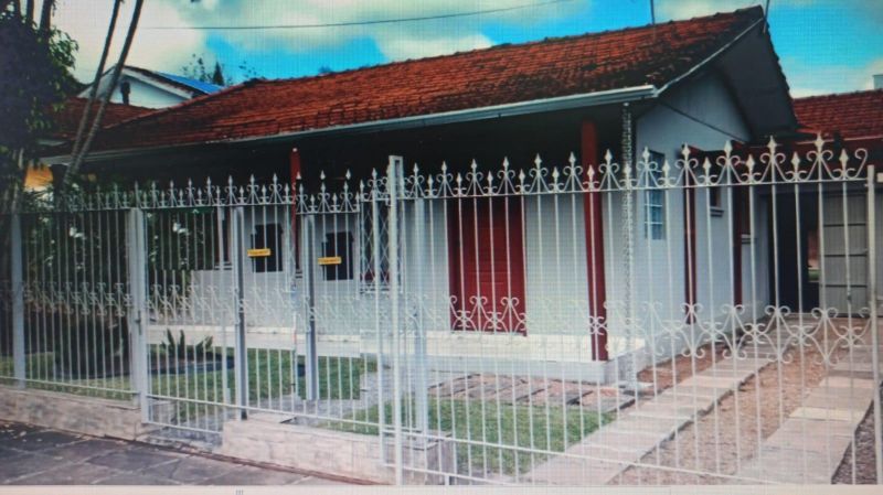 Casa com 2 quartos, 2 banheiros e 140m² à venda no bairro Petropolis, Taquara