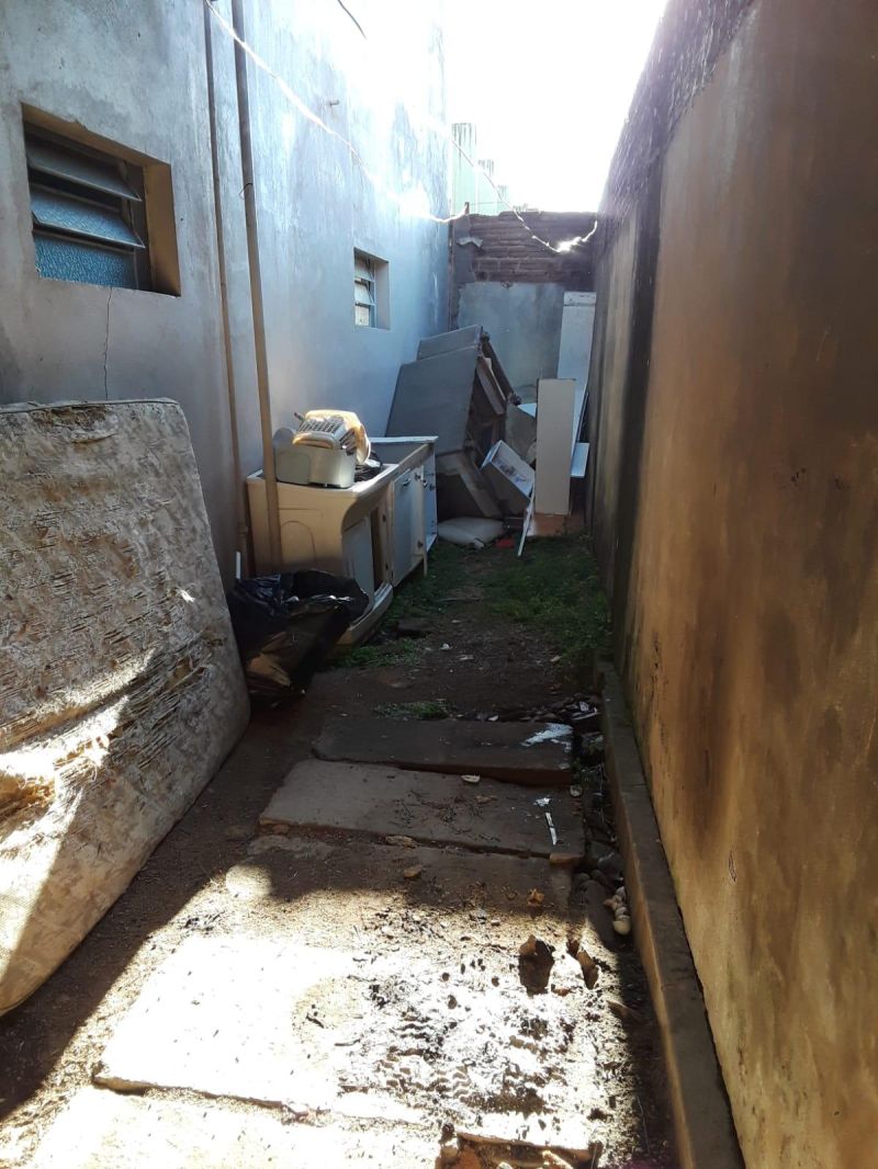 Prédio com 16 quartos, 5 banheiros e 520m² à venda no bairro Petropolis, Taquara
