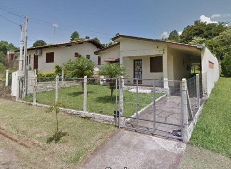 Casa com 2 quartos, 1 banheiro e 65m² à venda no bairro Petropolis, Taquara