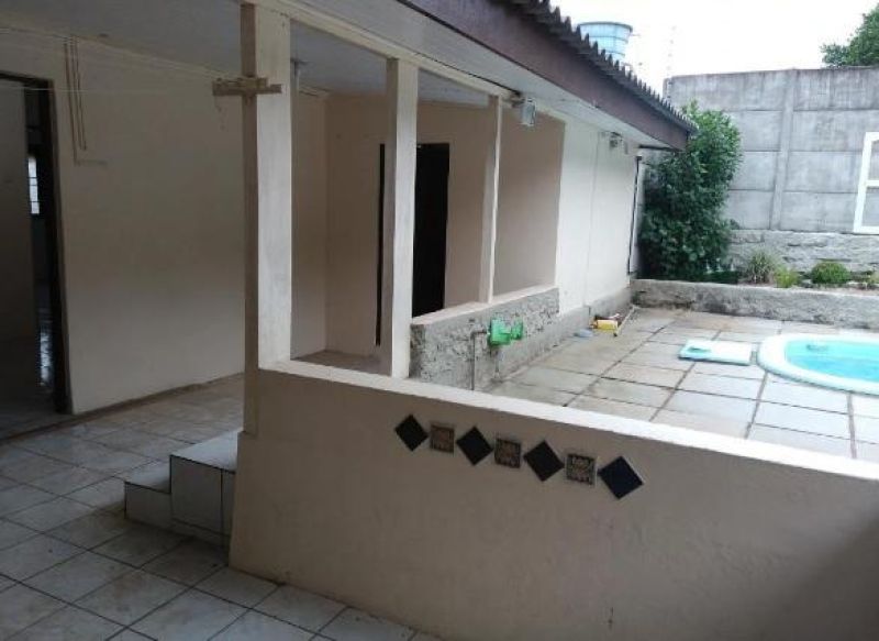Casa com 2 quartos, 1 banheiro e 65m² à venda no bairro Petropolis, Taquara