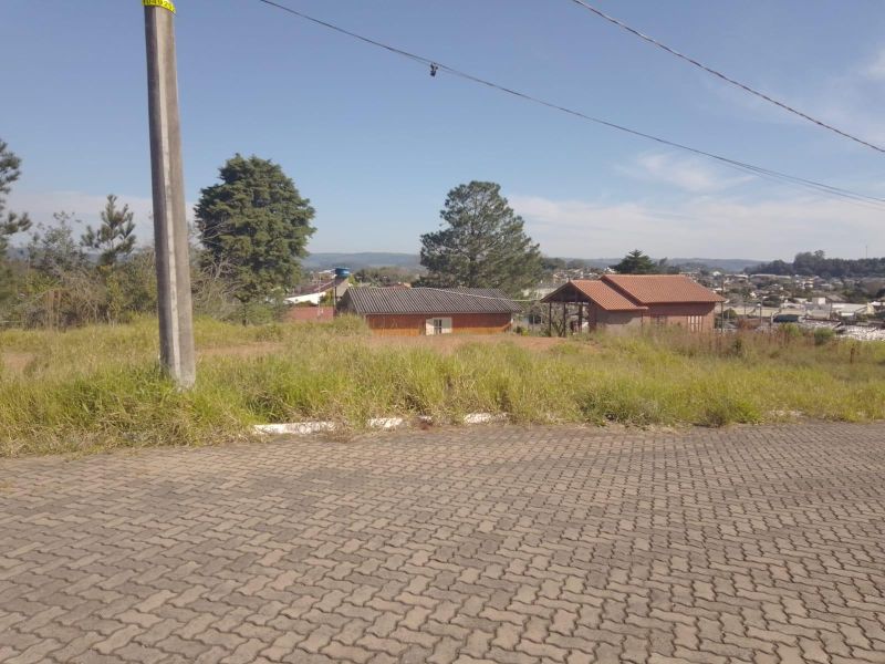 Terreno à venda no bairro Petropolis, Taquara