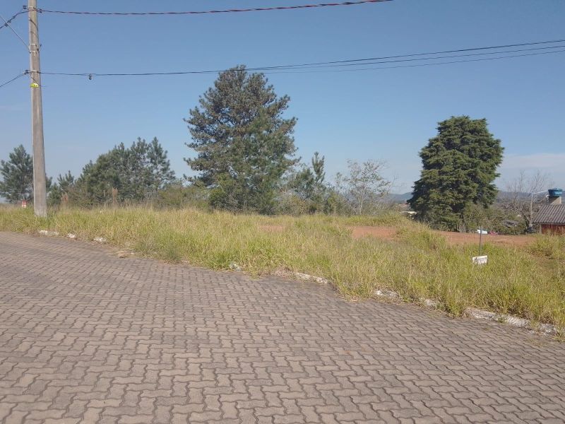 Terreno à venda no bairro Petropolis, Taquara