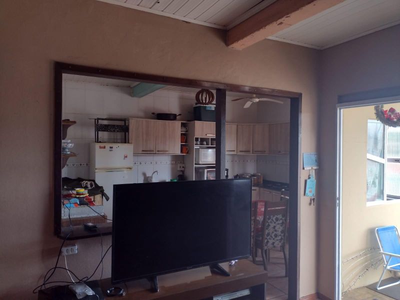 Casa com 2 quartos, 1 banheiro e 78m² à venda no bairro Petropolis, Taquara