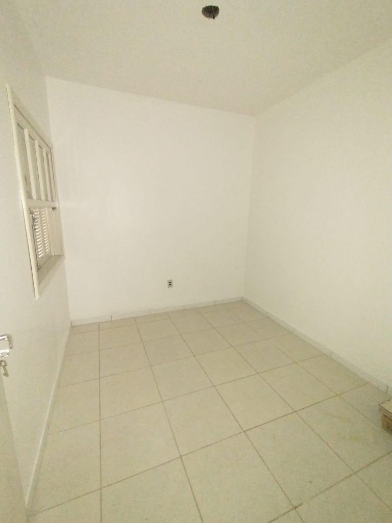 Casa com 3 quartos e 1 banheiro à venda no bairro Petropolis, Taquara