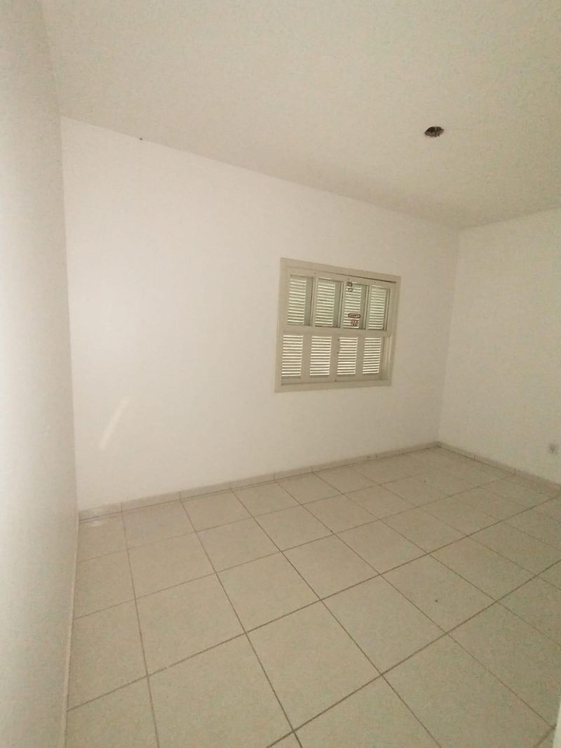 Casa com 3 quartos e 1 banheiro à venda no bairro Petropolis, Taquara