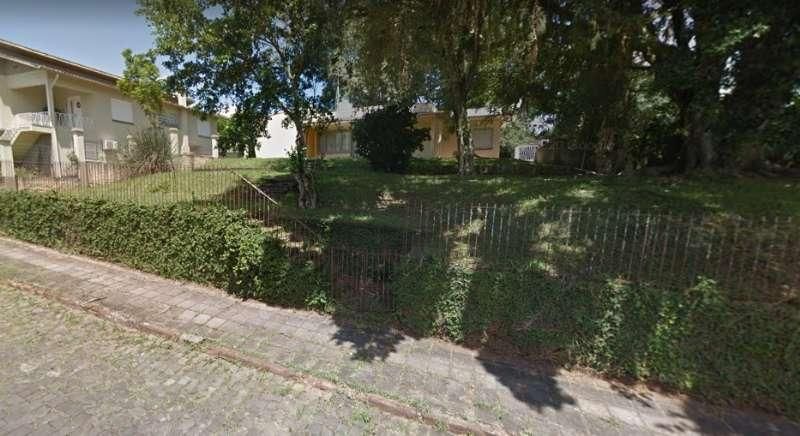 Casa com 4 quartos, 2 banheiros e 250m² à venda no bairro Petropolis, Taquara