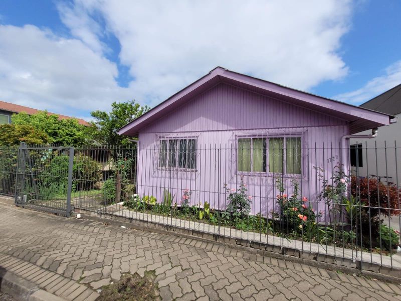 Casa com 2 quartos, 1 banheiro e 80m² à venda no bairro Petropolis, Taquara