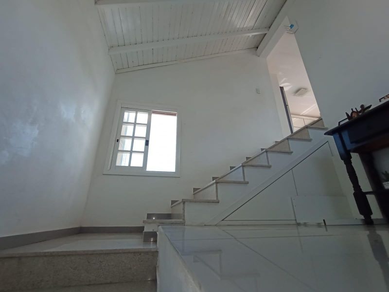 Casa com 2 quartos, 3 banheiros e 165m² à venda no bairro Petropolis, Taquara
