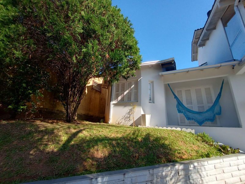 Casa com 2 quartos, 3 banheiros e 165m² à venda no bairro Petropolis, Taquara
