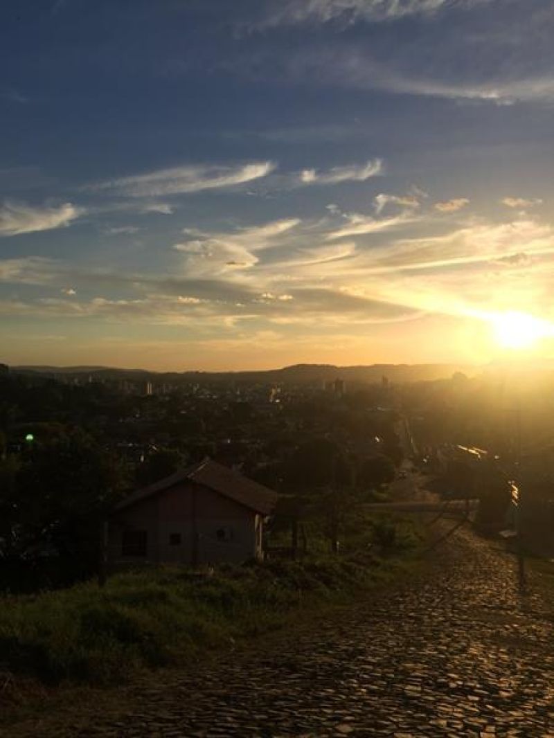 Terreno à venda no bairro Petropolis, Taquara