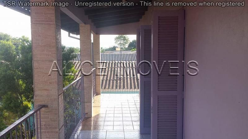Casa com 5 quartos e 3 banheiros à venda no bairro Petropolis, Taquara