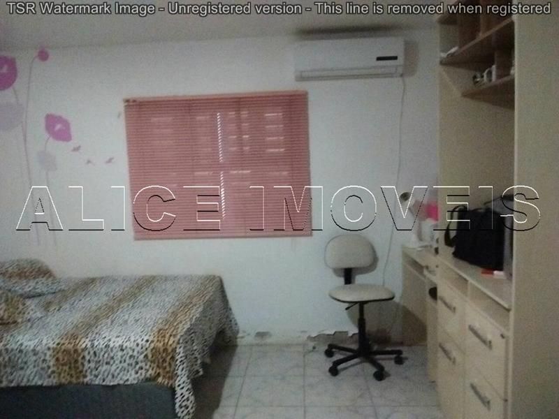 Casa com 4 quartos, 2 banheiros e 240m² à venda no bairro Petropolis, Taquara