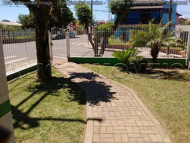Casa com 4 quartos, 2 banheiros e 240m² à venda no bairro Petropolis, Taquara