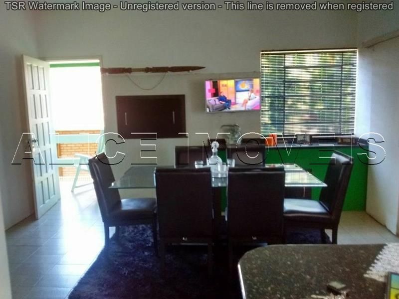 Casa com 4 quartos, 2 banheiros e 240m² à venda no bairro Petropolis, Taquara