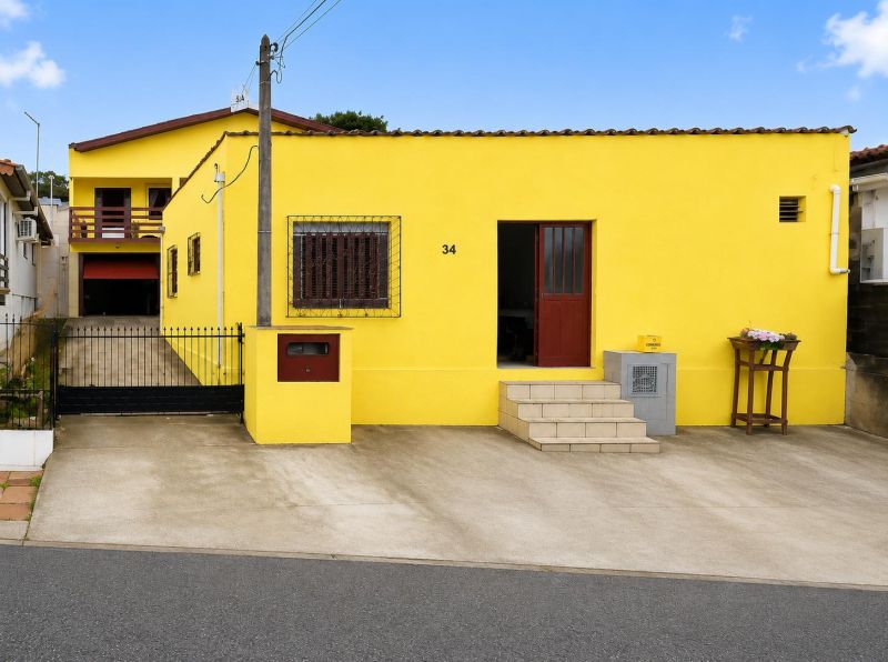 Casa com 3 quartos e 1 banheiro à venda no bairro Guarani, Parobe