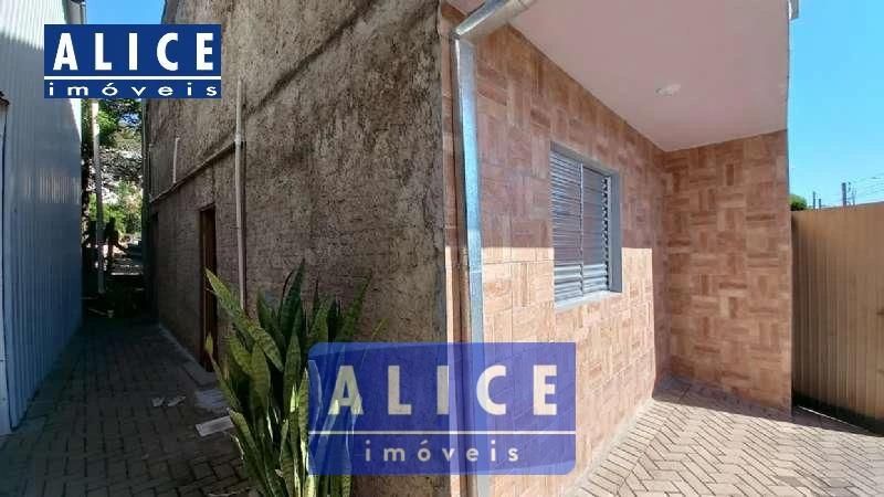 Casa com 4 quartos e 2 banheiros à venda no bairro Centro, Taquara