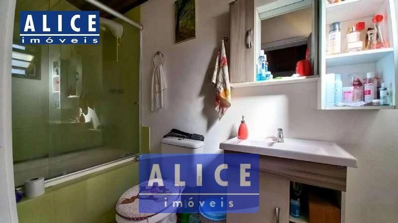 Casa com 2 quartos, 2 banheiros e 132m² à venda no bairro Centro, Taquara